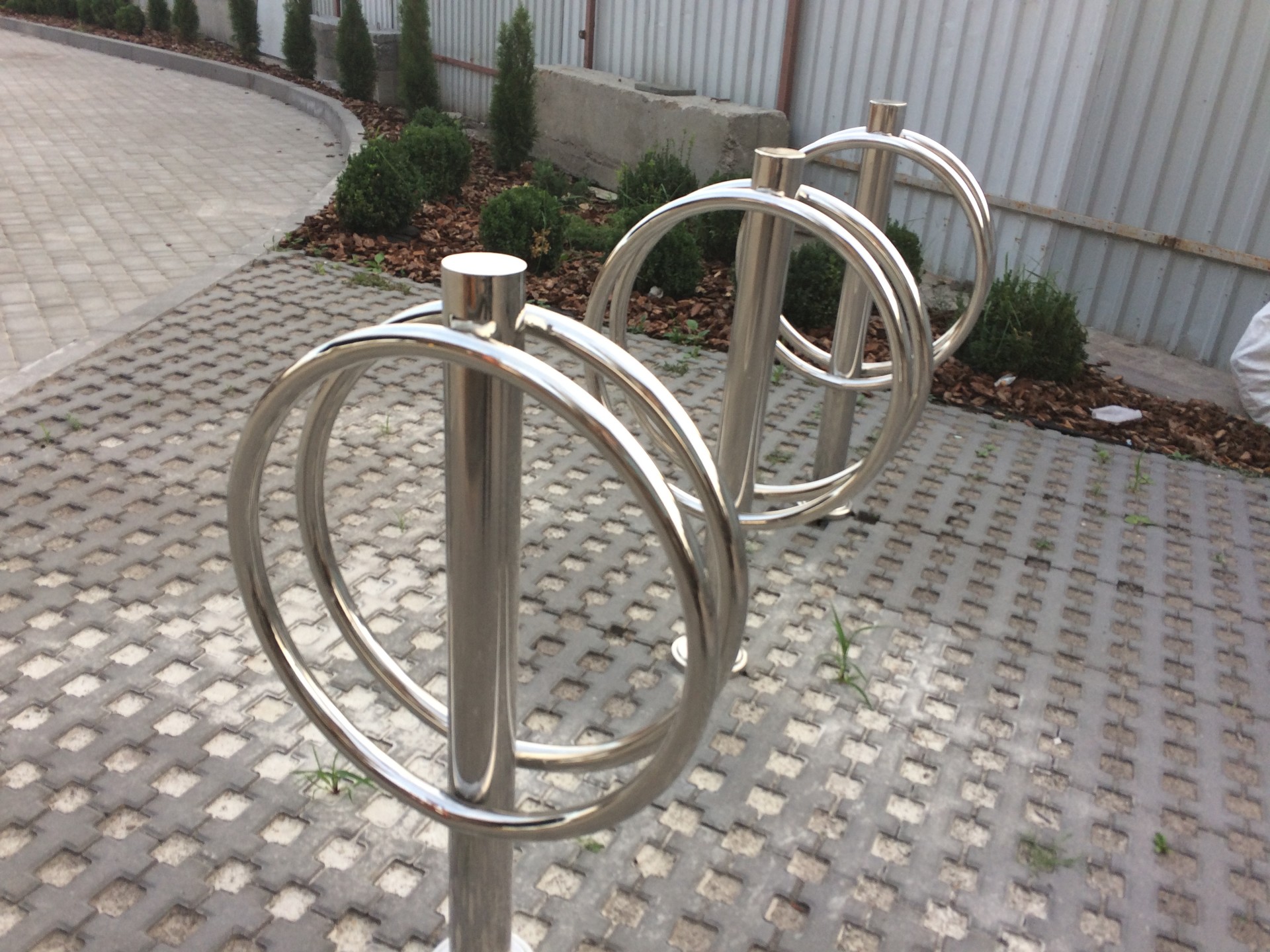 Парковка для велосипедов из нержавейки из нержавеющей стали для сети МакДональдс