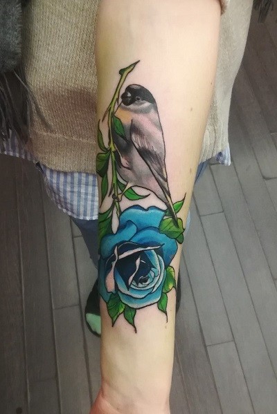 татуировка цветная птица в Новосибирске